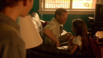 2012_-_Alphas_S02E04_mkv4165.jpg