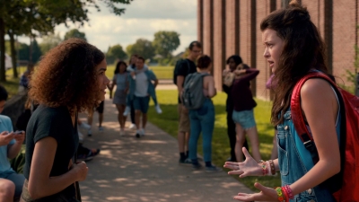 2021-2025_-_Ginny_and_Georgia_S01E01_mp40356.jpg