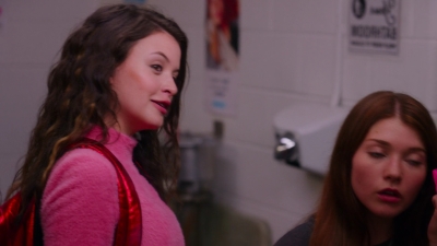 2021-2025_-_Ginny_and_Georgia_S01E02_mp40580.jpg