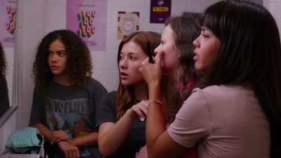 2021-2025_-_Ginny_and_Georgia_S01E02_mp40597.jpg
