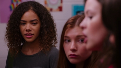 2021-2025_-_Ginny_and_Georgia_S01E02_mp40614.jpg