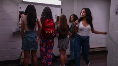 2021-2025_-_Ginny_and_Georgia_S01E02_mp40635.jpg