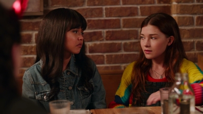 2021-2025_-_Ginny_and_Georgia_S01E05_mp40845.jpg